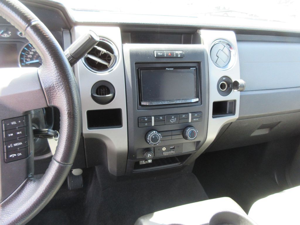 2012 Ford F-150 Image 10