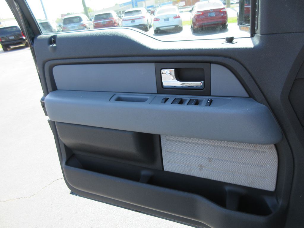 2012 Ford F-150 Image 11