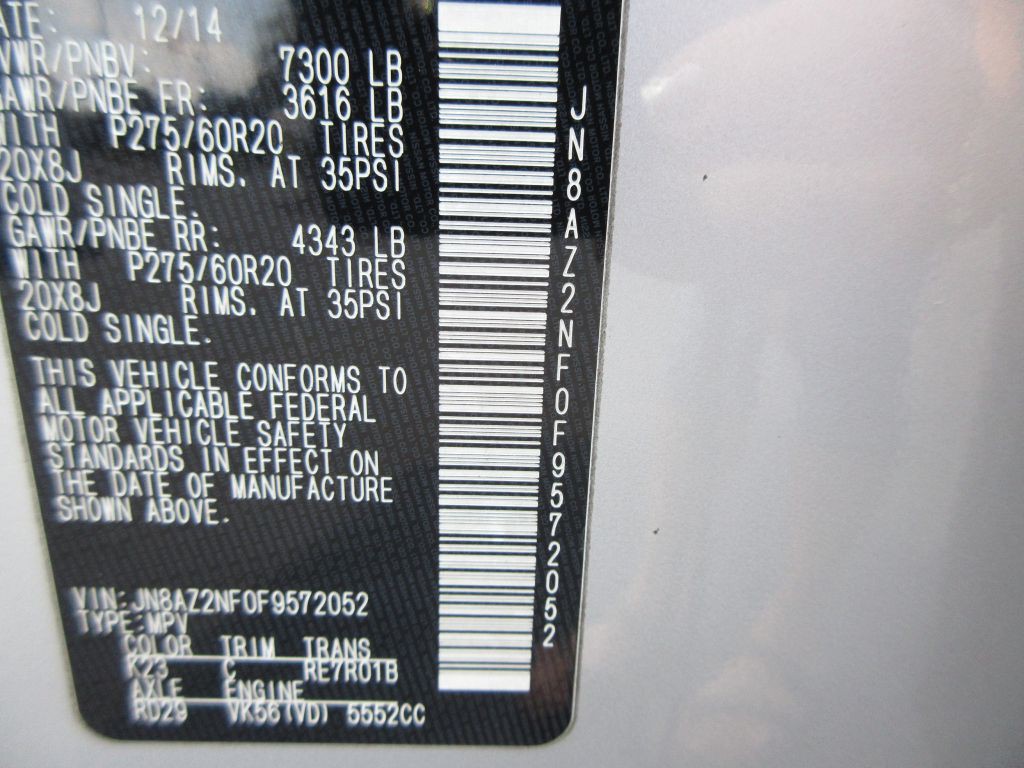 2015 INFINITI QX80 Image 16
