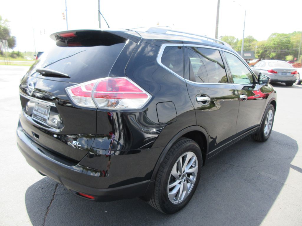 2015 Nissan Rogue Image 4