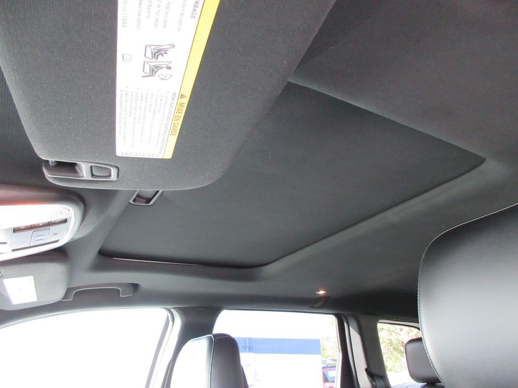 2016 Jeep Grand Cherokee Image 11