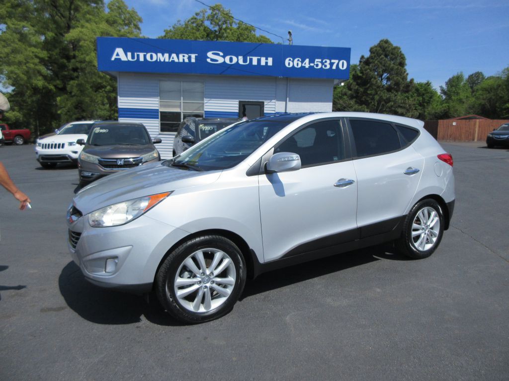 2012 Hyundai Tucson Image 1