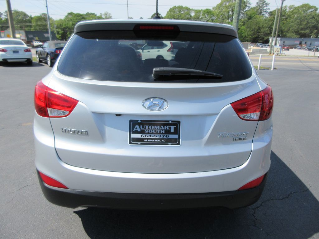 2012 Hyundai Tucson Image 5