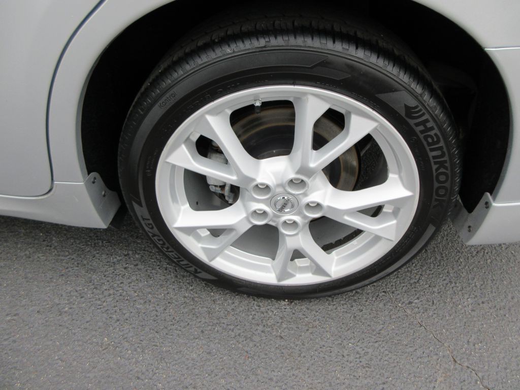 2013 Nissan Maxima Image 15