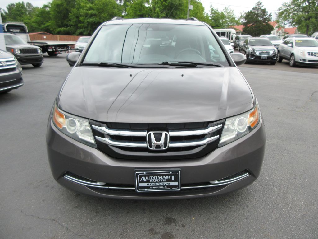 2016 Honda Odyssey Image 2