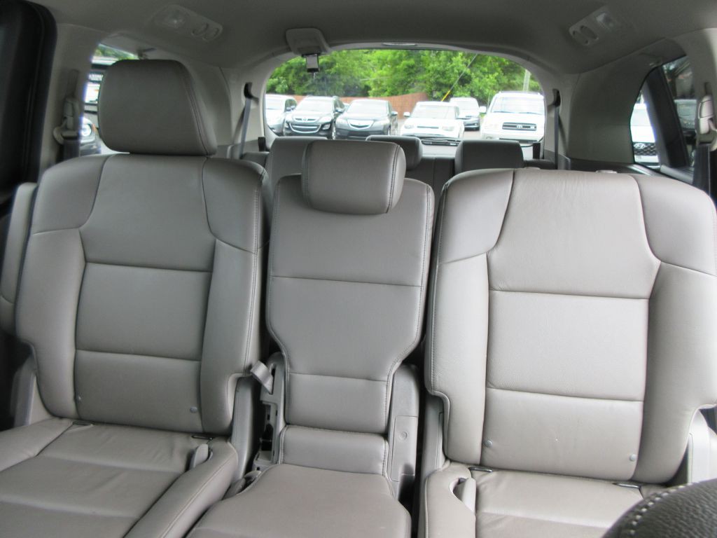 2016 Honda Odyssey Image 12