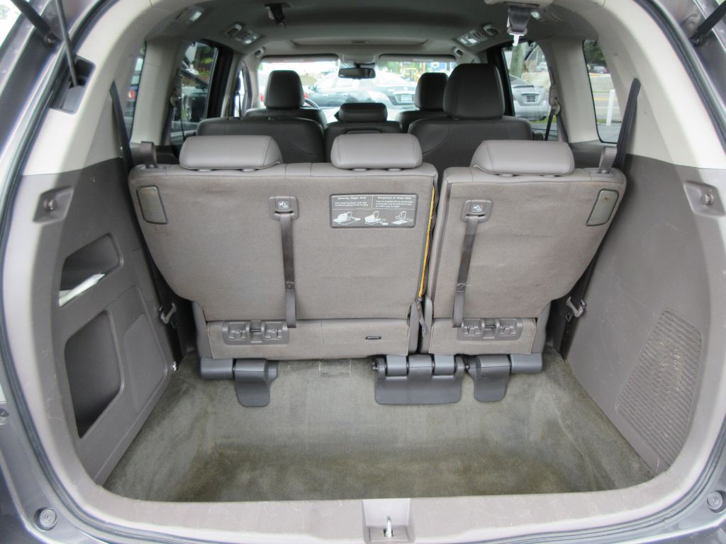 2016 Honda Odyssey Image 16