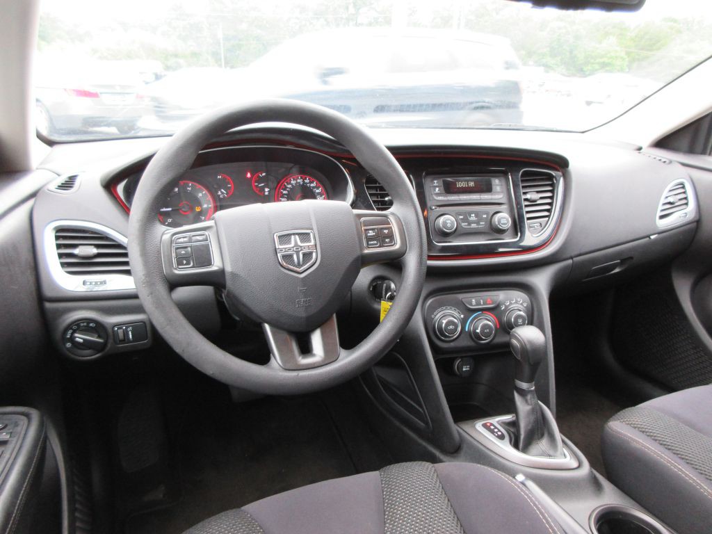2015 Dodge Dart Image 7