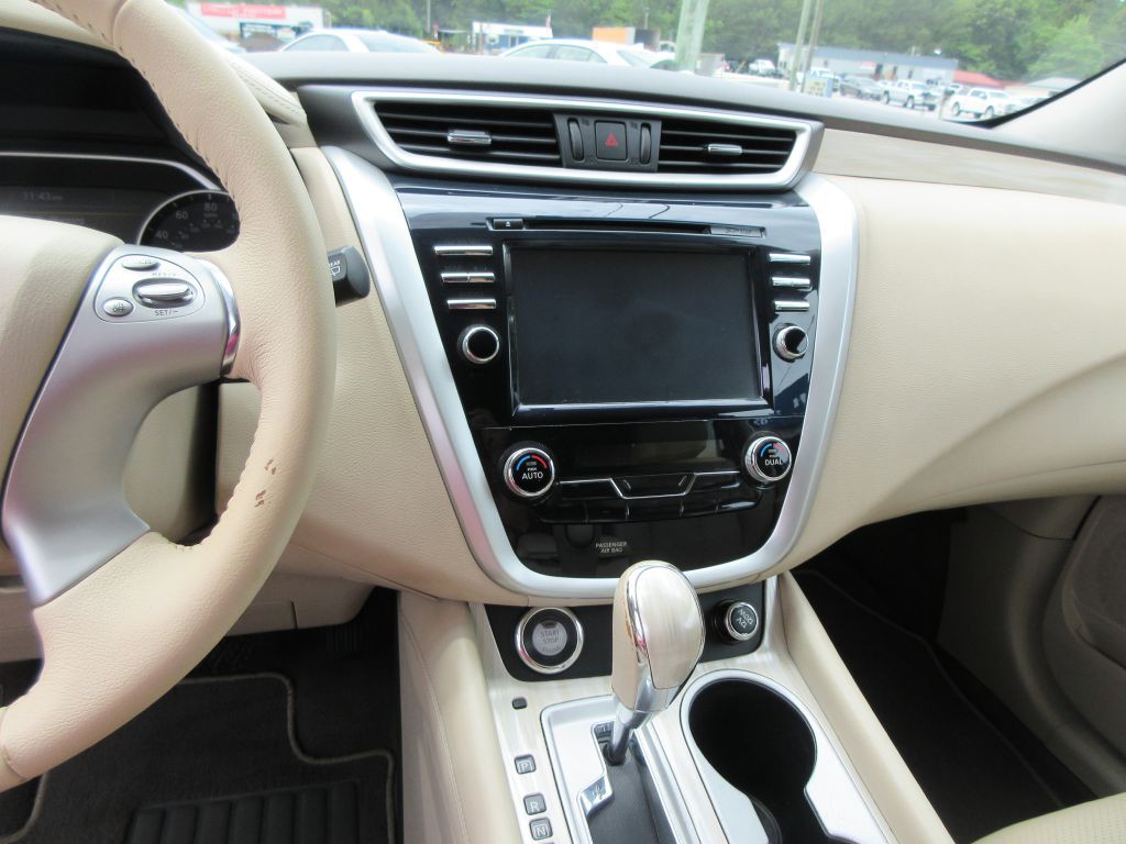 2016 Nissan Murano Image 9