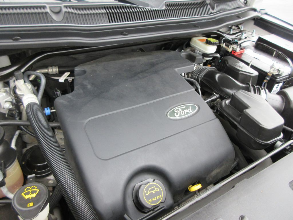 2014 Ford Explorer Image 17