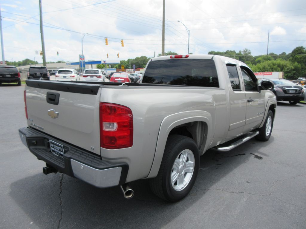 2008 Chevrolet Silverado 1500 Image 4
