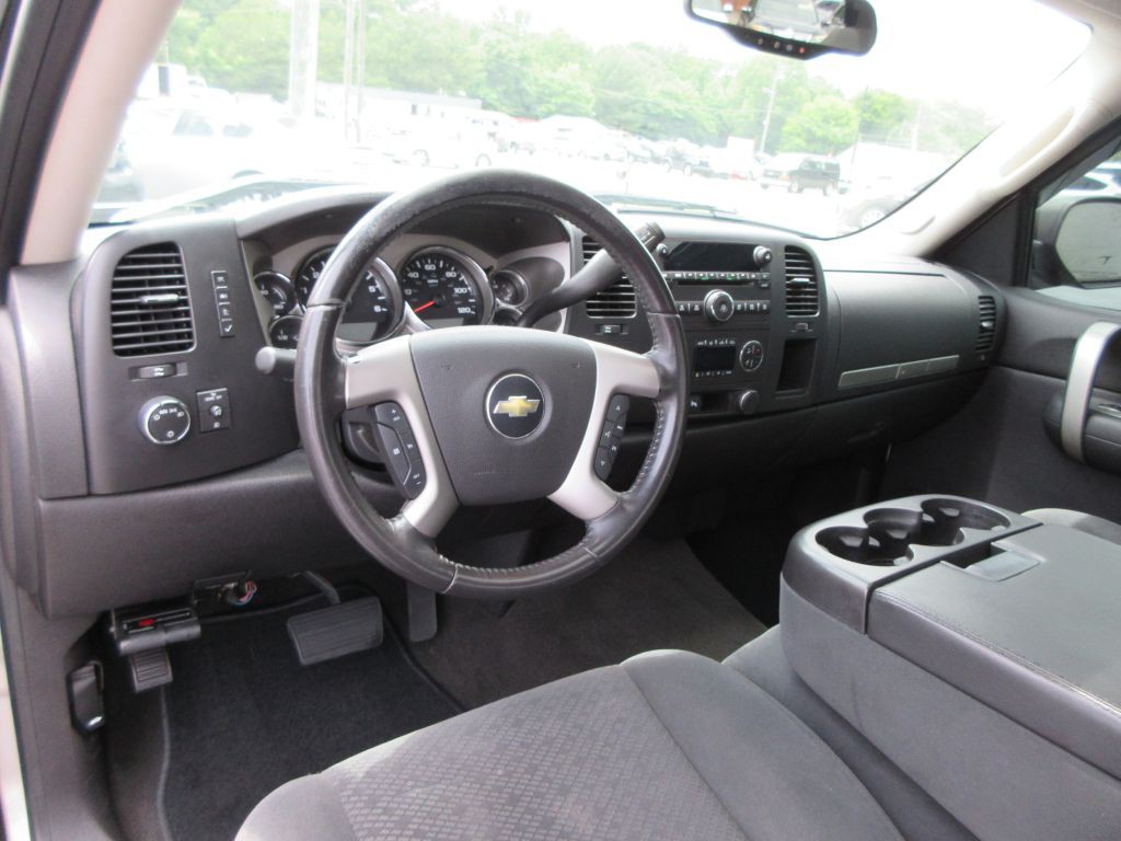 2008 Chevrolet Silverado 1500 Image 8