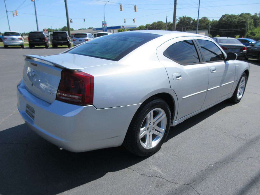 2006 Dodge Charger Image 4