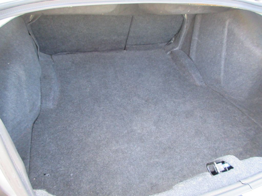 2006 Dodge Charger Image 15