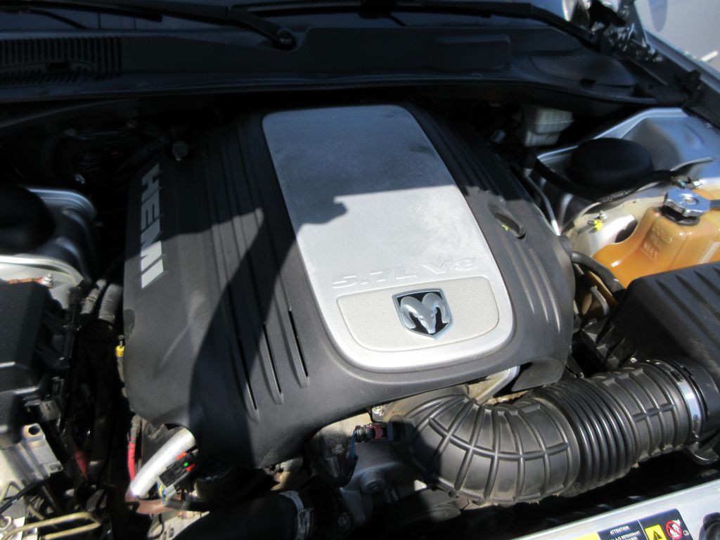 2006 Dodge Charger Image 16