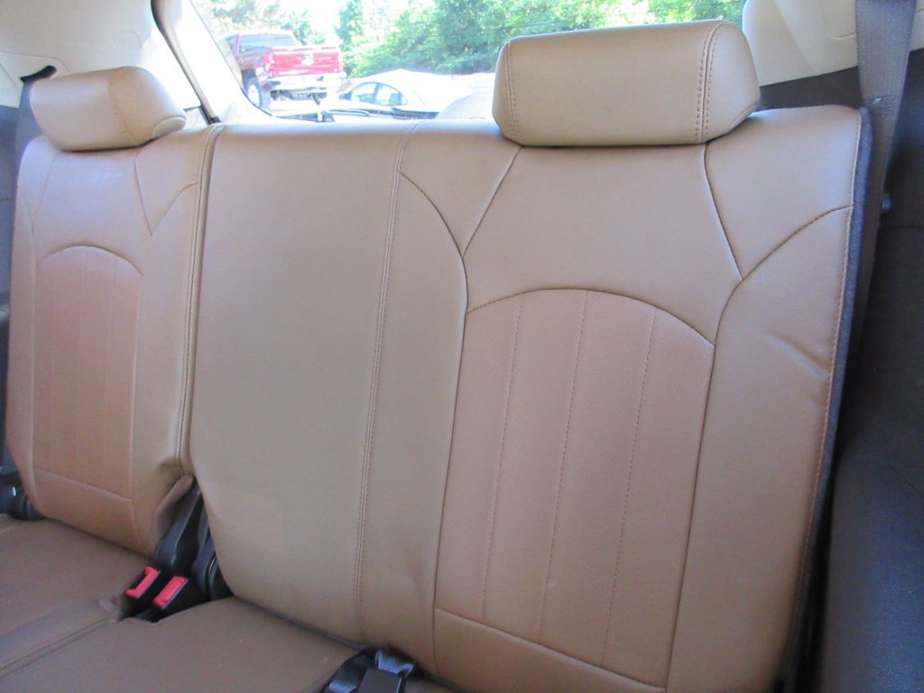 2014 Buick Enclave Image 13
