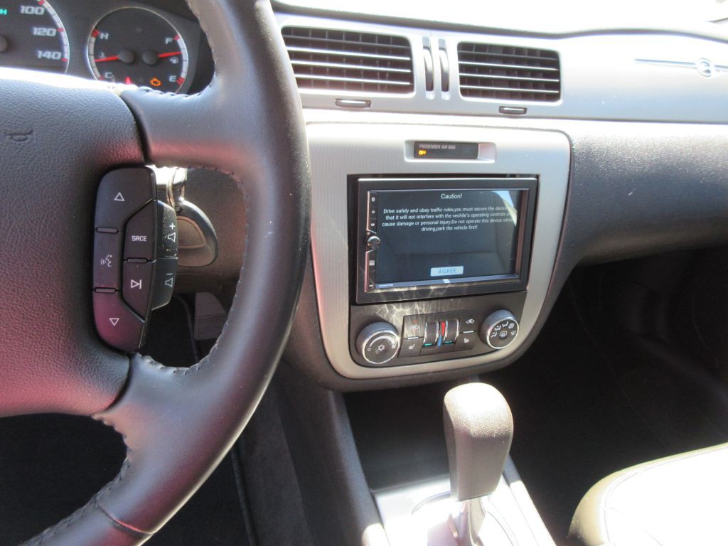 2008 Chevrolet Impala Image 9