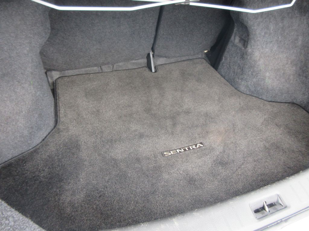 2019 Nissan Sentra Image 15