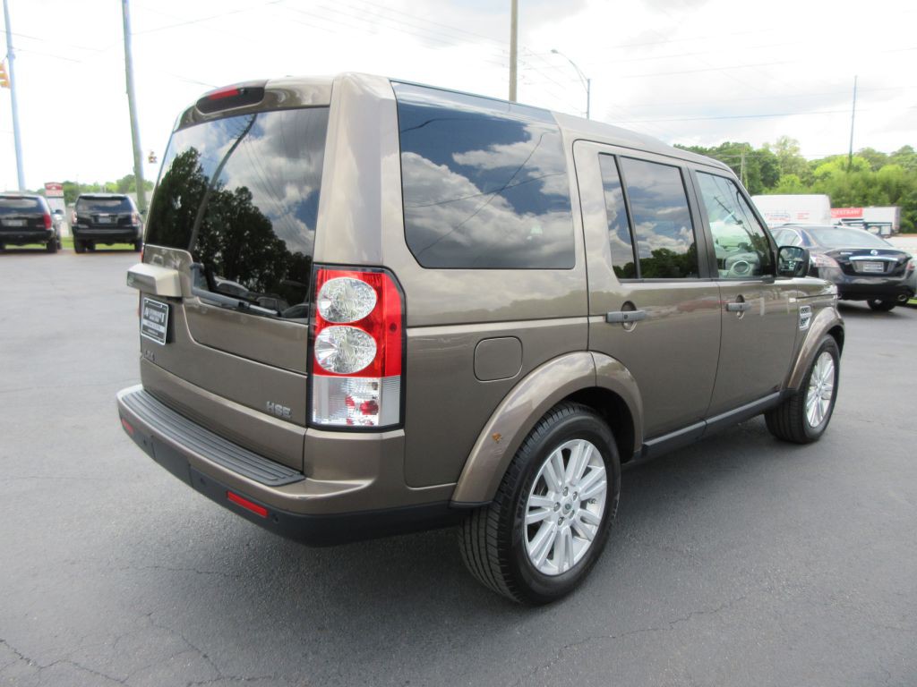 2011 Land Rover LR4 Image 4