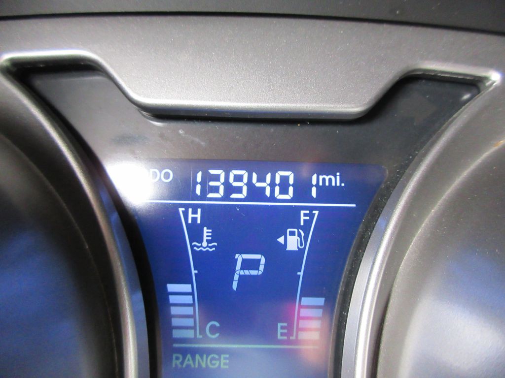 2013 Hyundai Veloster Image 8
