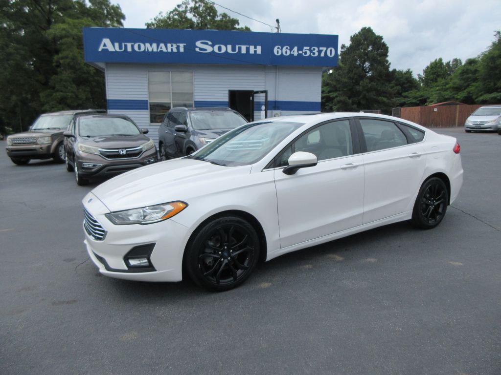 2019 Ford Fusion Image 1