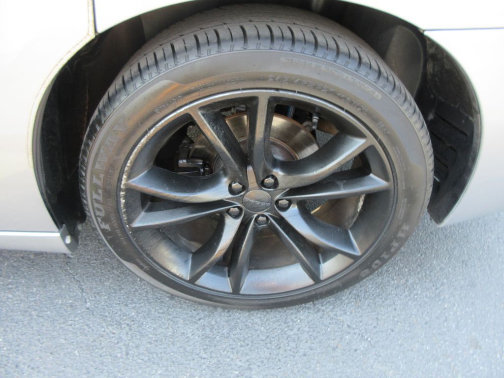 2013 Dodge Charger Image 14