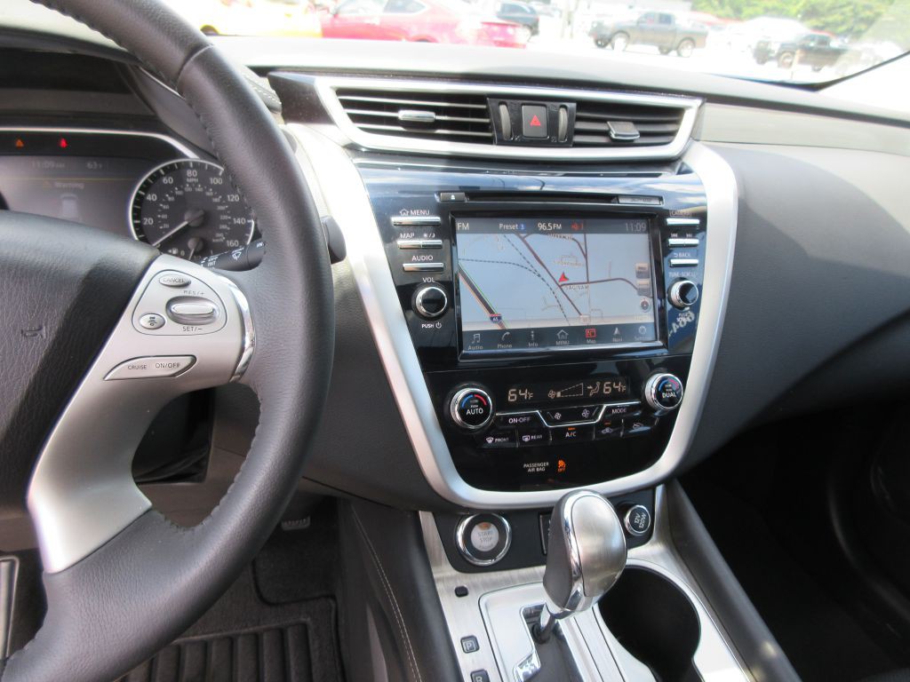 2015 Nissan Murano Image 9