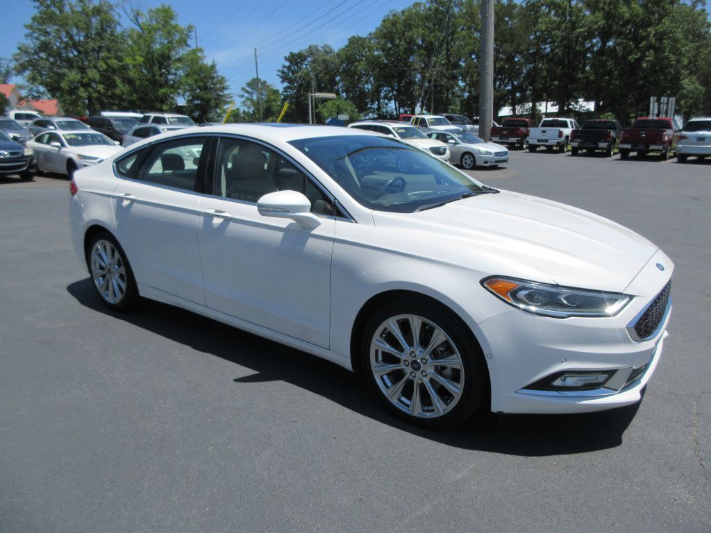 2017 Ford Fusion Image 3