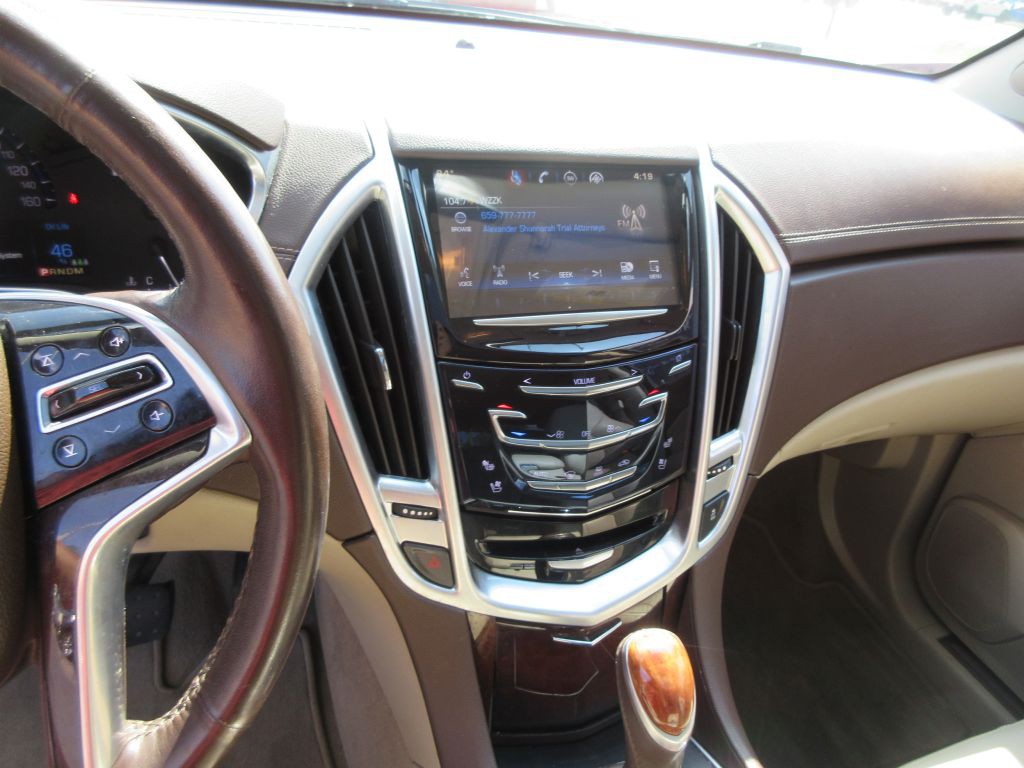 2015 Cadillac SRX Image 9
