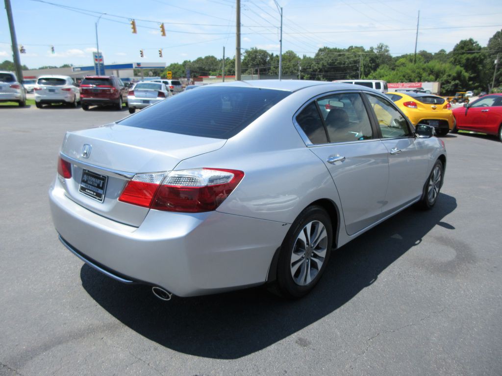 2013 Honda Accord Image 4