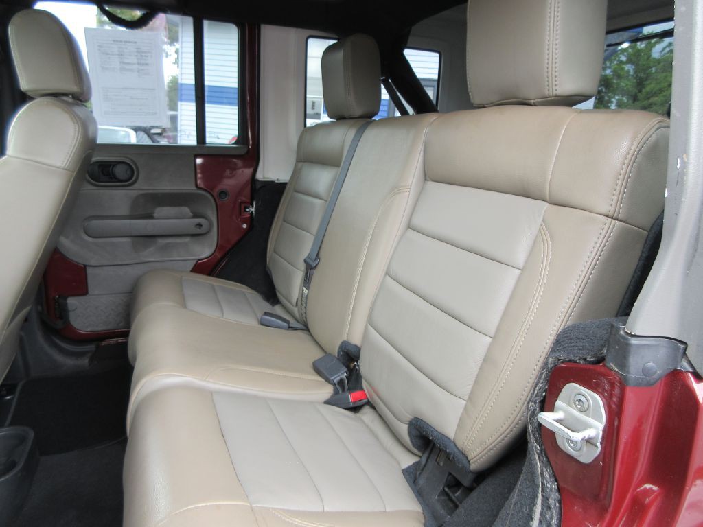 2007 Jeep Wrangler Image 12