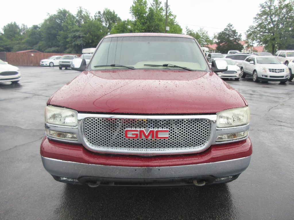 2002 GMC Sierra Image 2