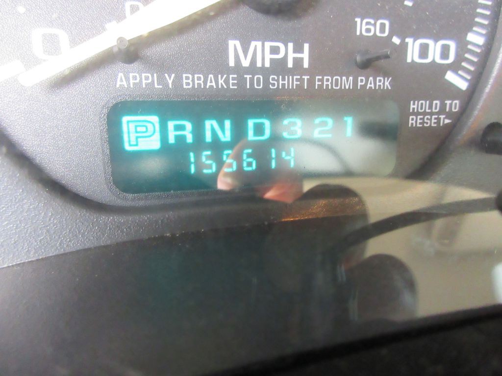 2002 GMC Sierra Image 9
