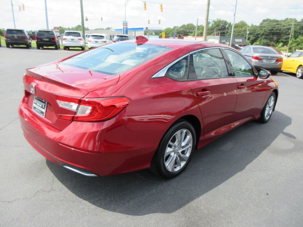 2019 Honda Accord Image 4