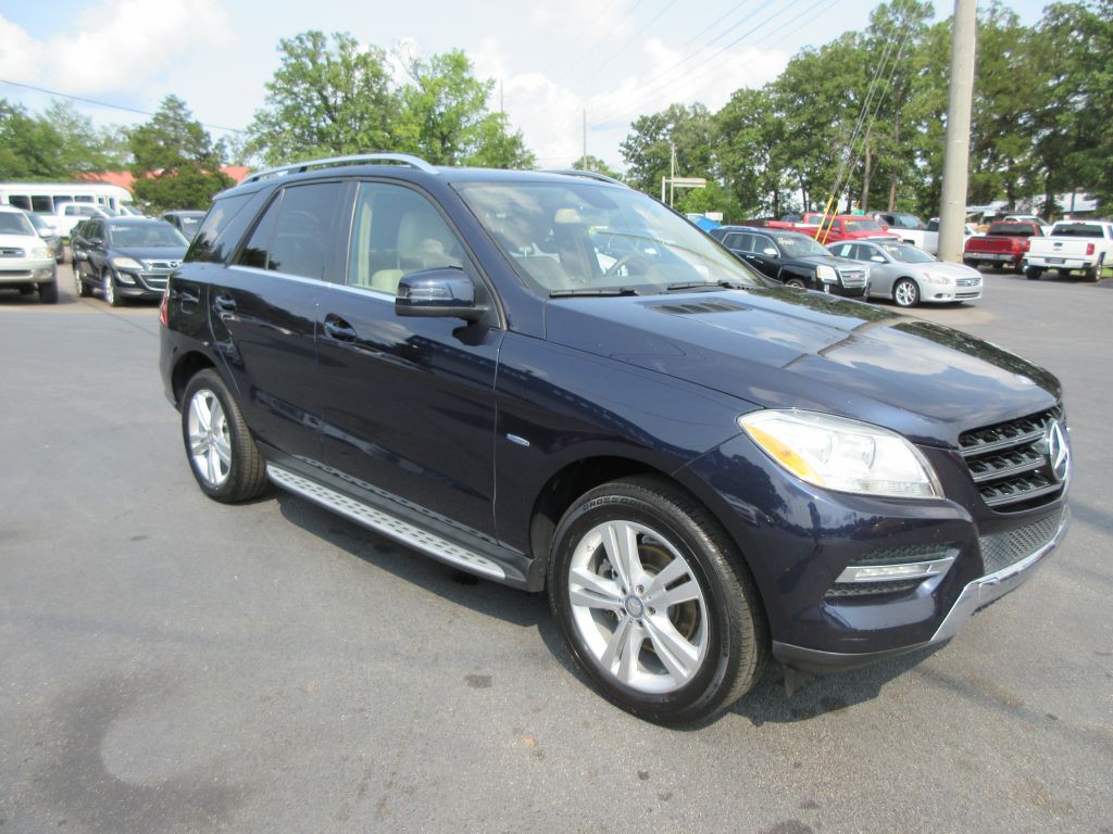 2012 Mercedes-Benz M-Class Image 3