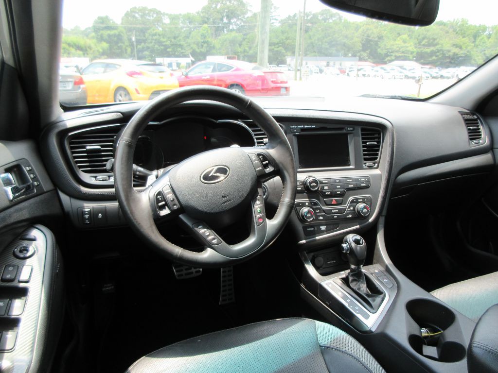 2012 Kia Optima Image 7