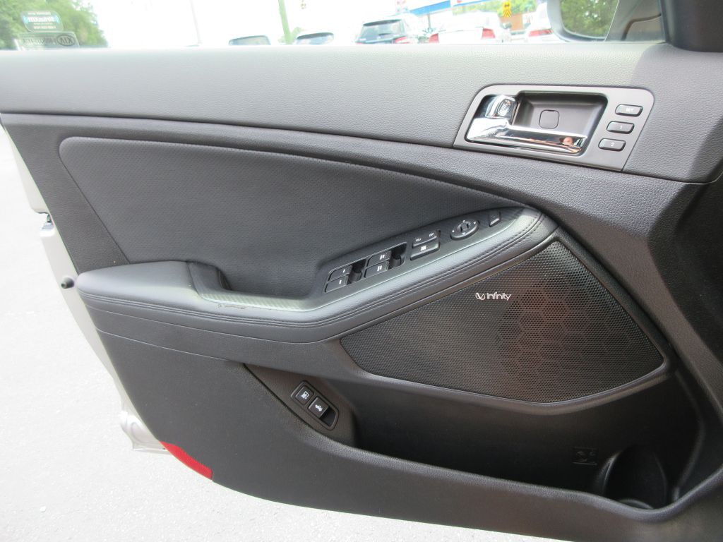 2012 Kia Optima Image 10