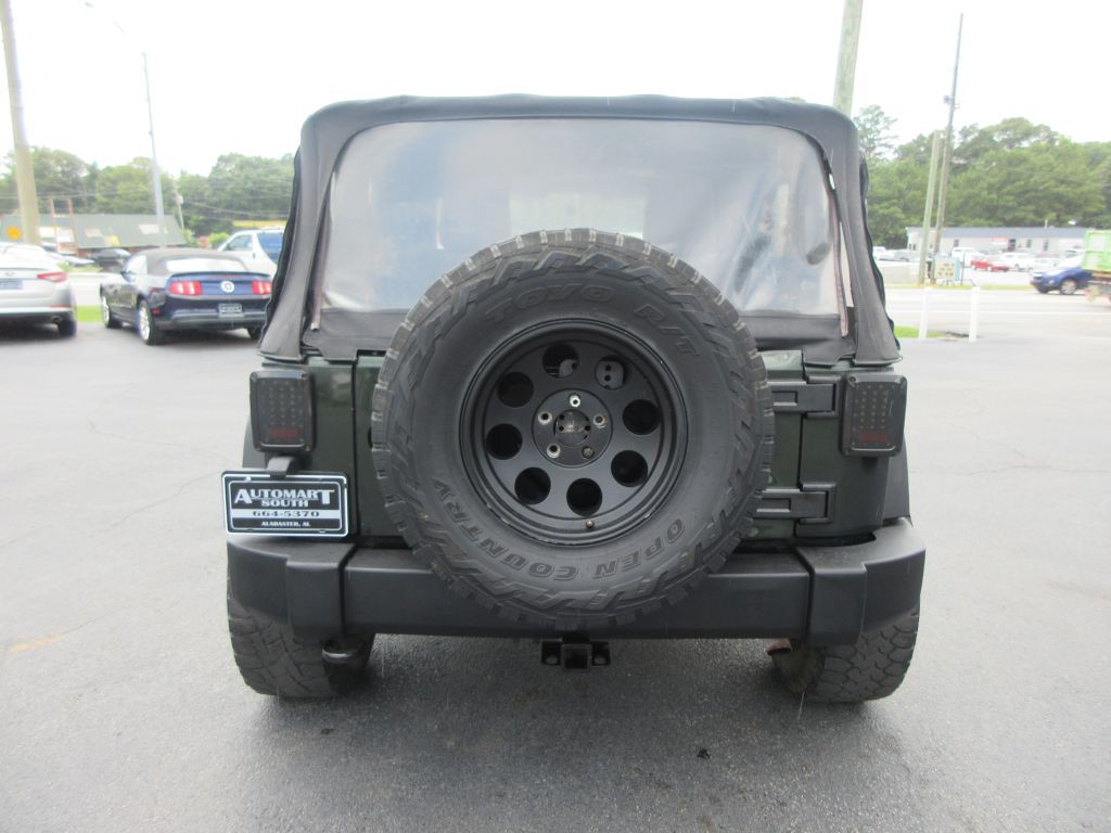 2011 Jeep Wrangler Image 5