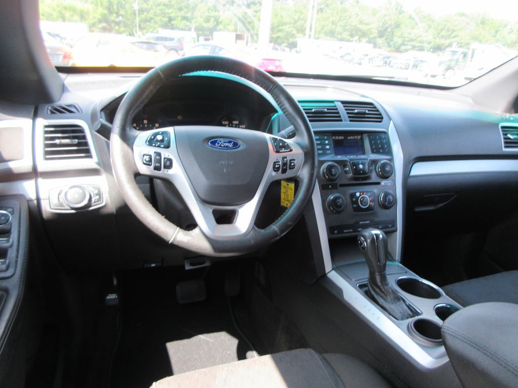 2014 Ford Explorer Image 7