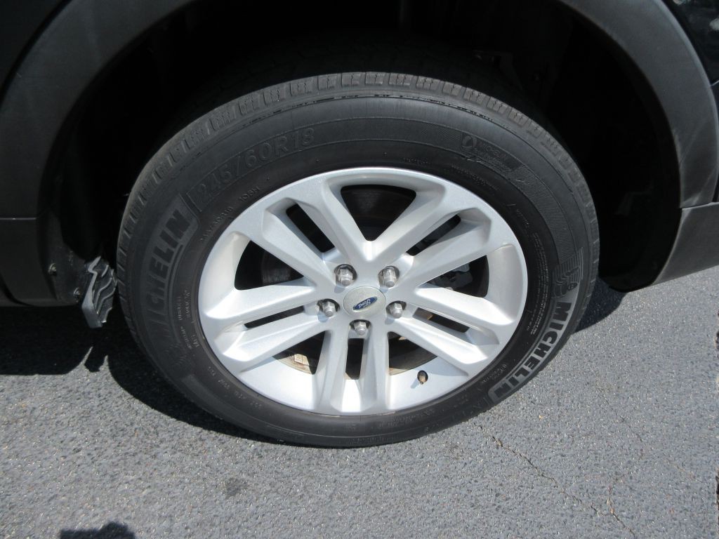 2014 Ford Explorer Image 14