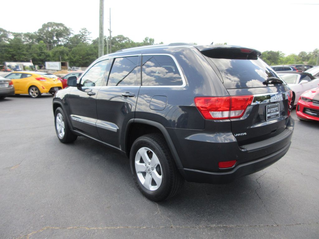 2013 Jeep Grand Cherokee Image 6