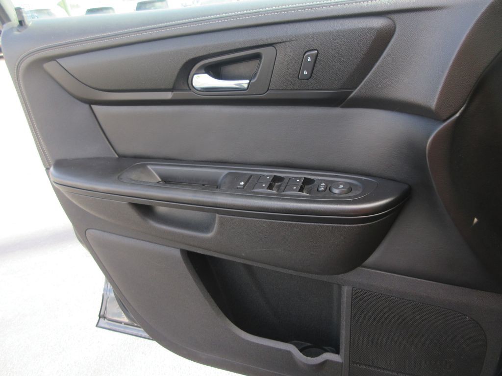 2014 GMC Acadia Image 10