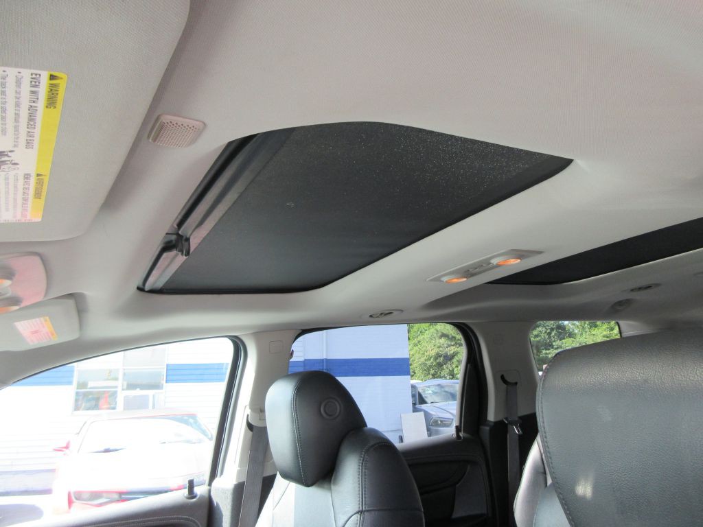 2014 GMC Acadia Image 11