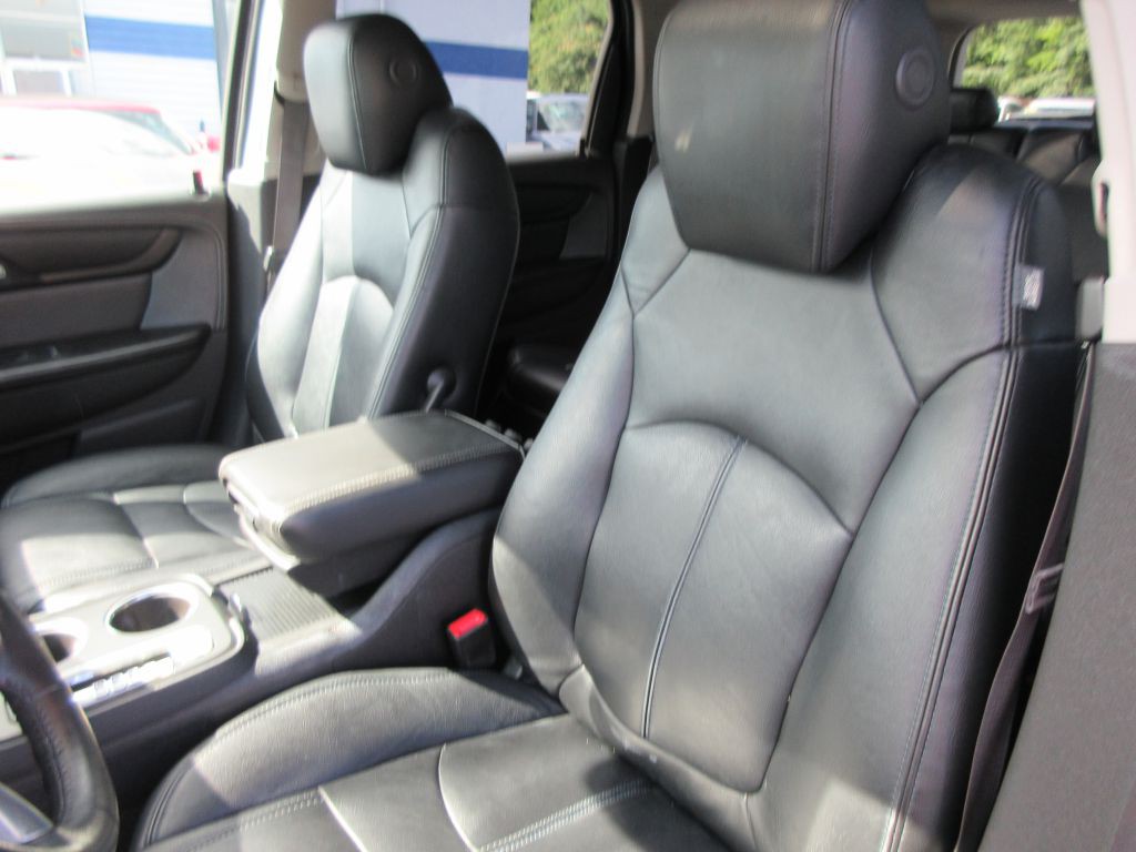 2014 GMC Acadia Image 12