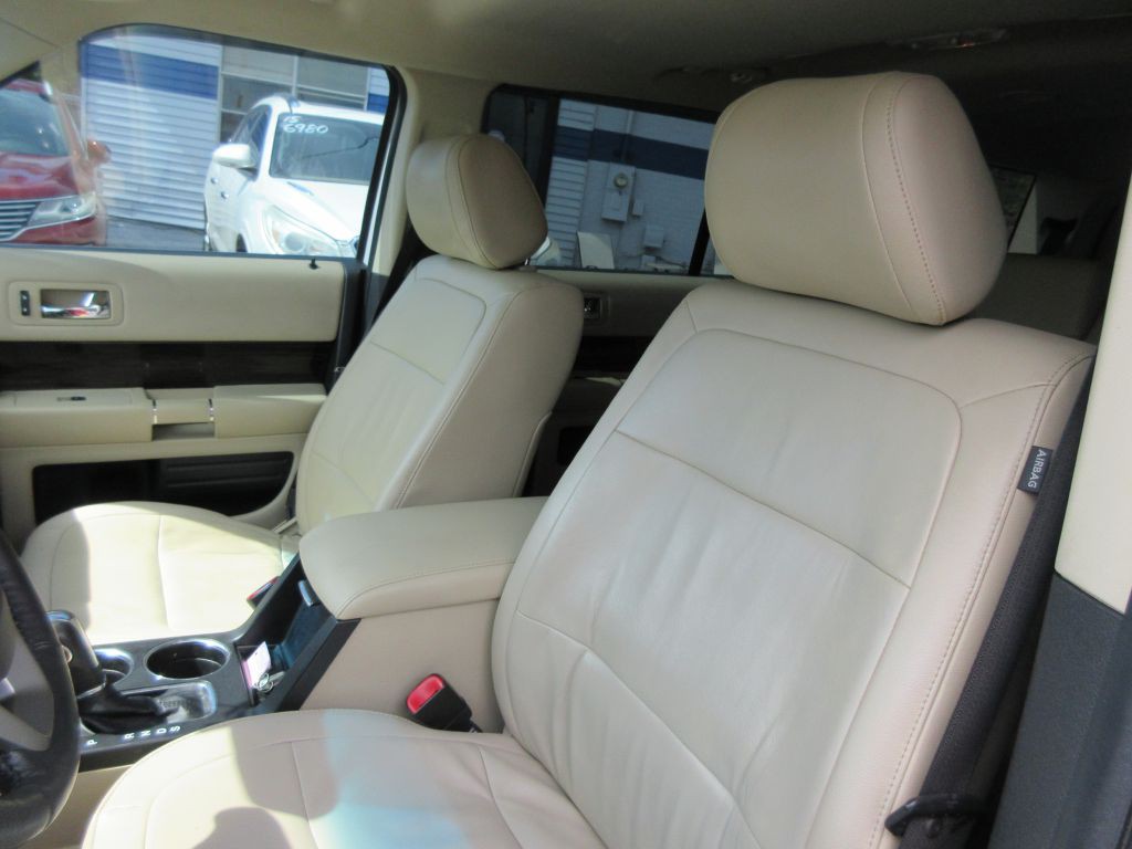 2019 Ford Flex Image 11