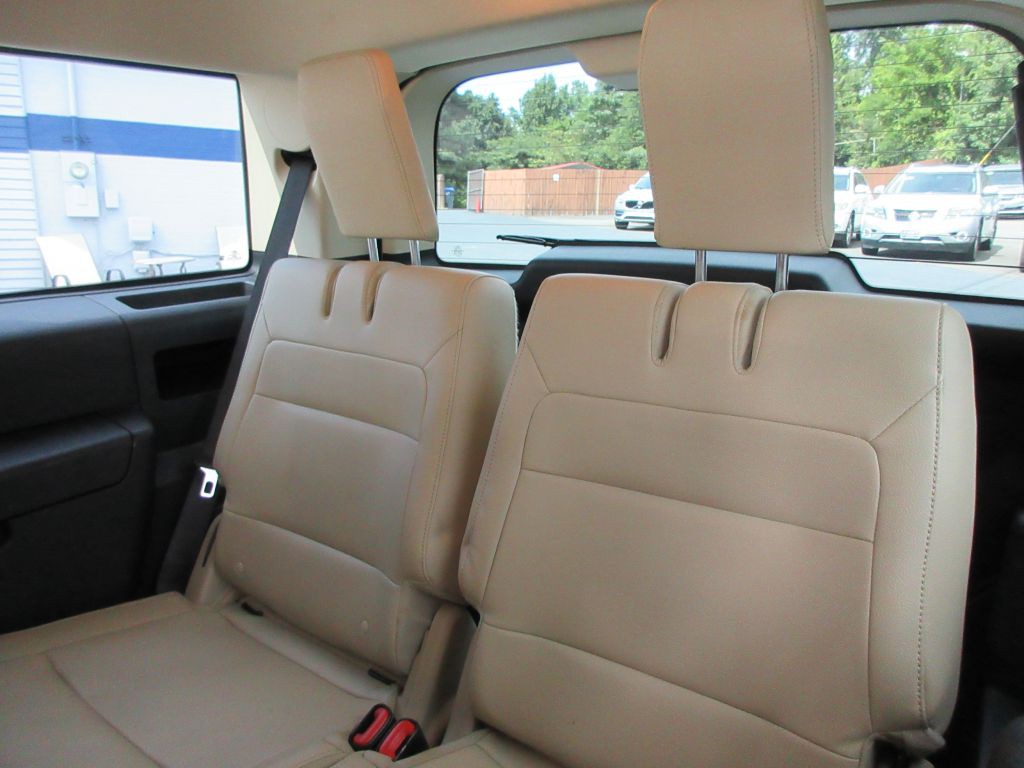 2019 Ford Flex Image 13