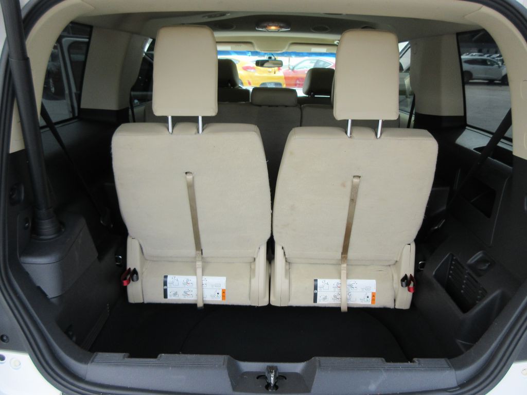 2019 Ford Flex Image 16