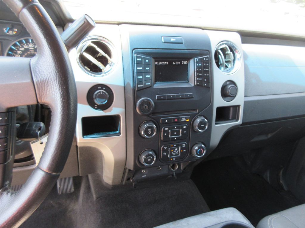 2013 Ford F-150 Image 10