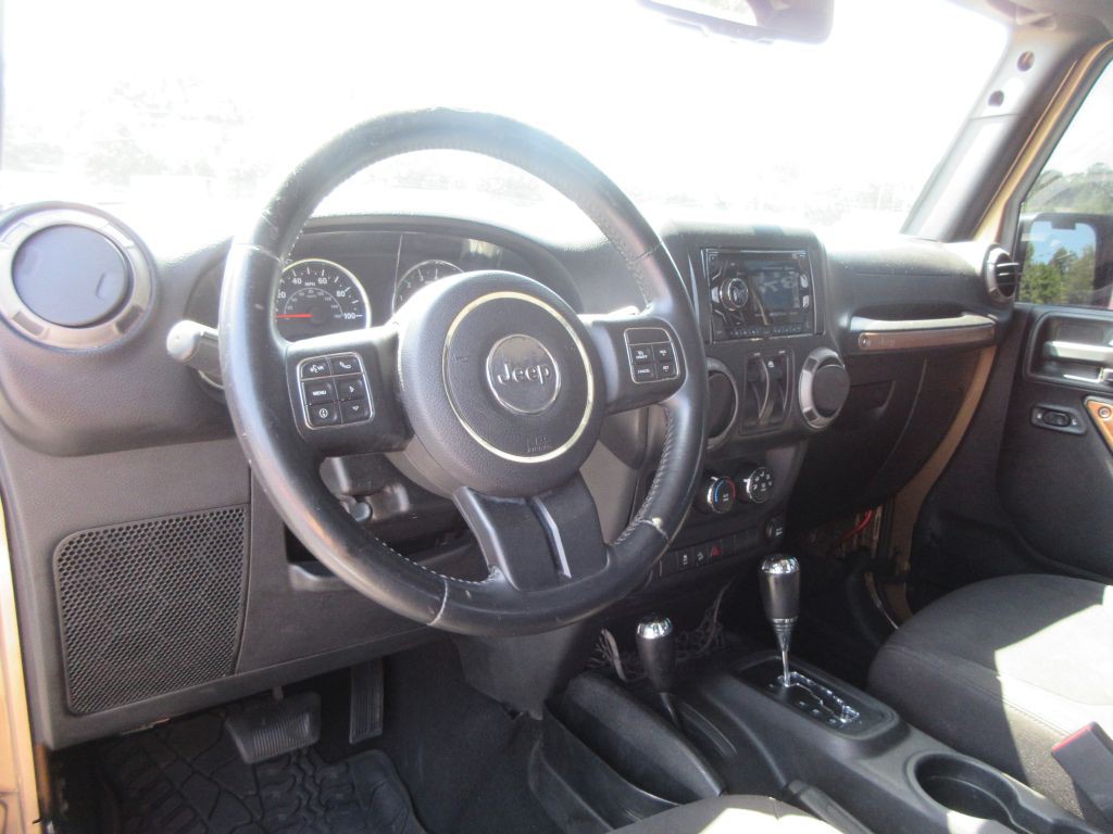 2015 Jeep Wrangler Image 7