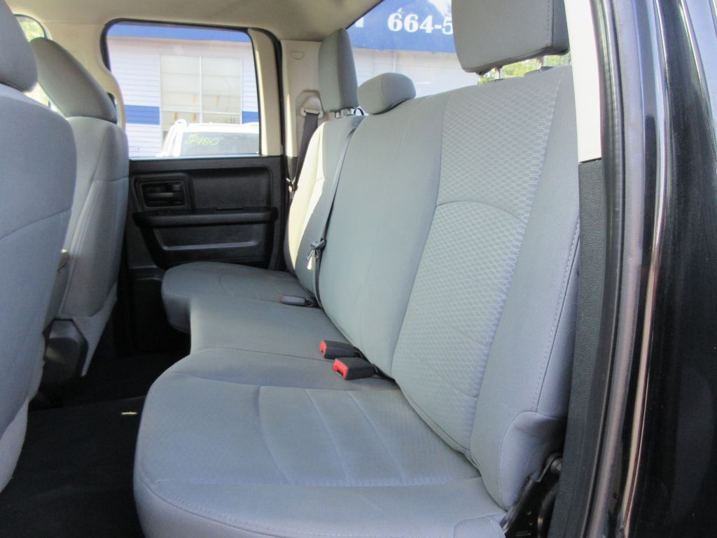 2014 RAM 1500 Image 13